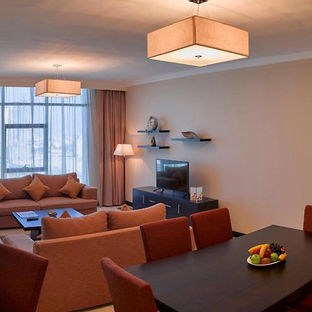 מנאמה Tulip Hotel & Suites מראה חיצוני תמונה