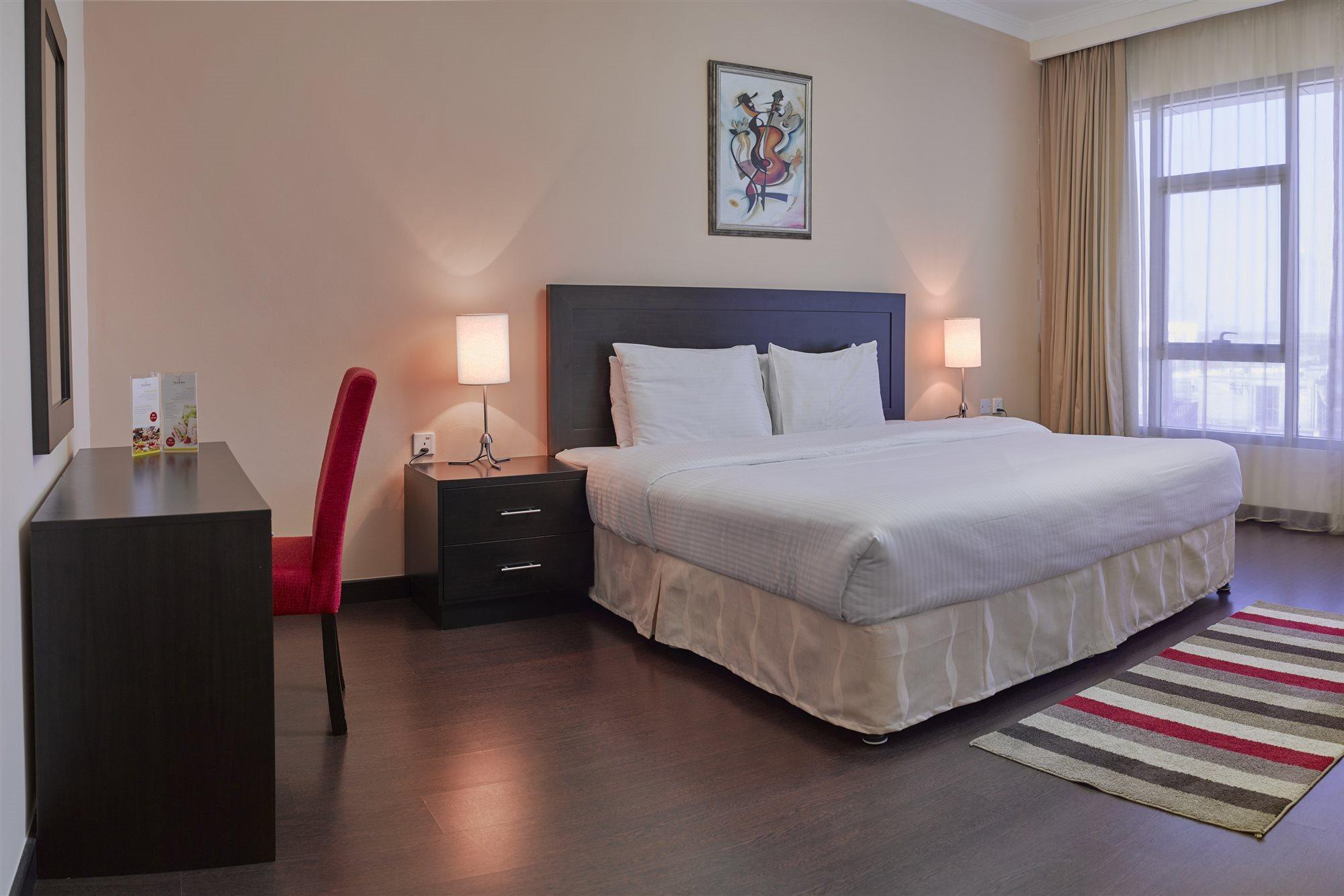 מנאמה Tulip Hotel & Suites מראה חיצוני תמונה