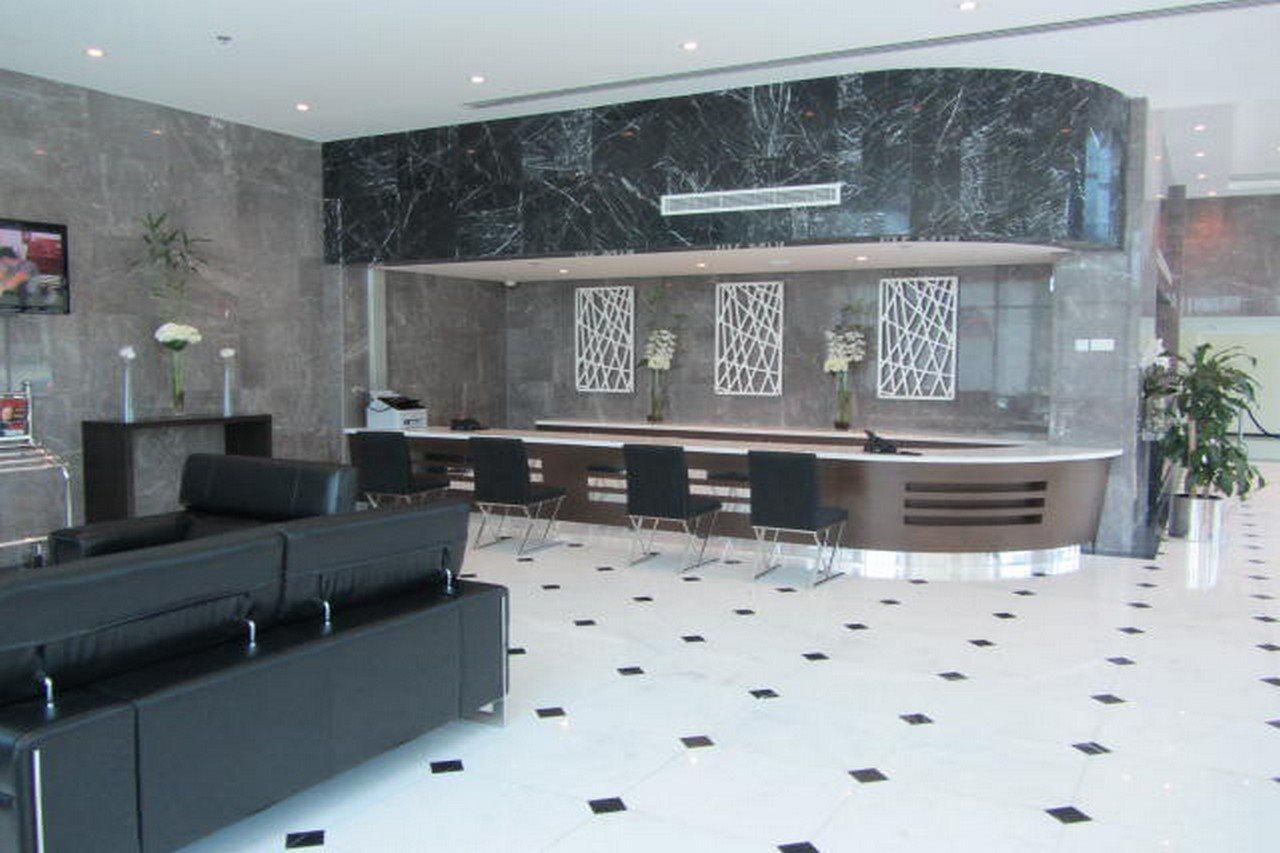 מנאמה Tulip Hotel & Suites מראה חיצוני תמונה