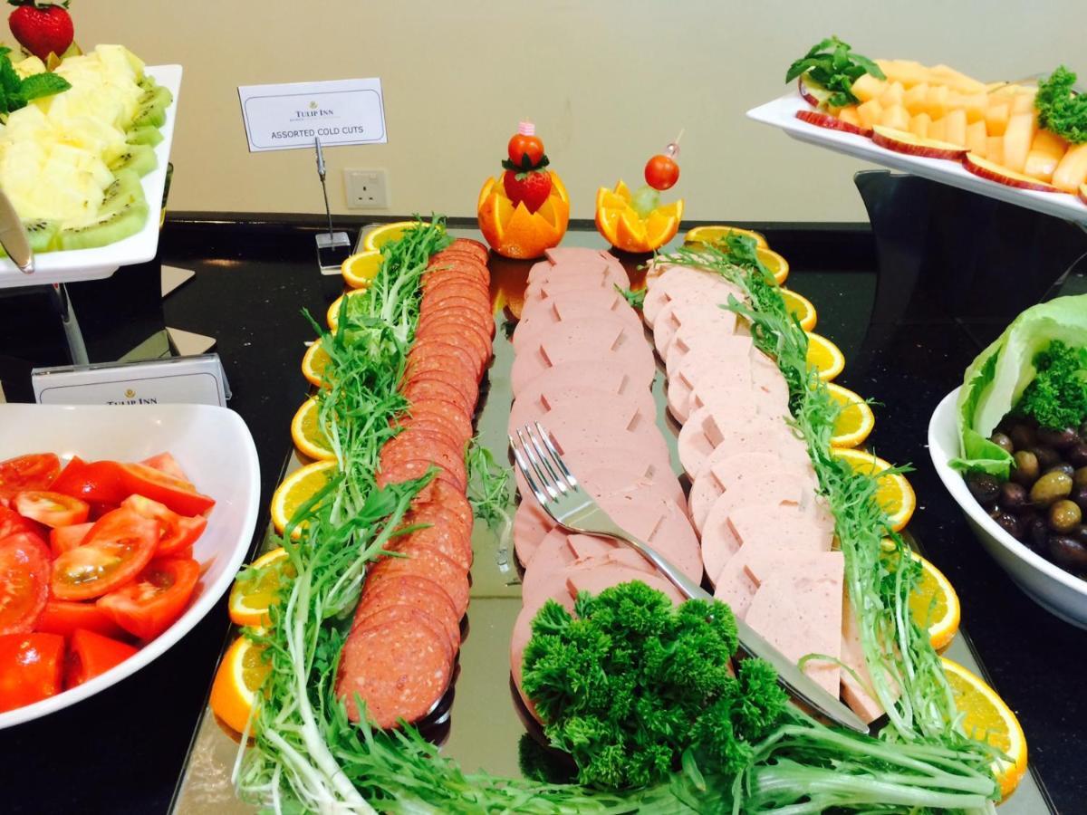 מנאמה Tulip Hotel & Suites מראה חיצוני תמונה