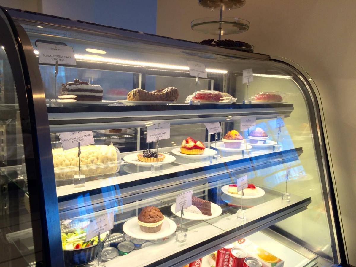 מנאמה Tulip Hotel & Suites מראה חיצוני תמונה
